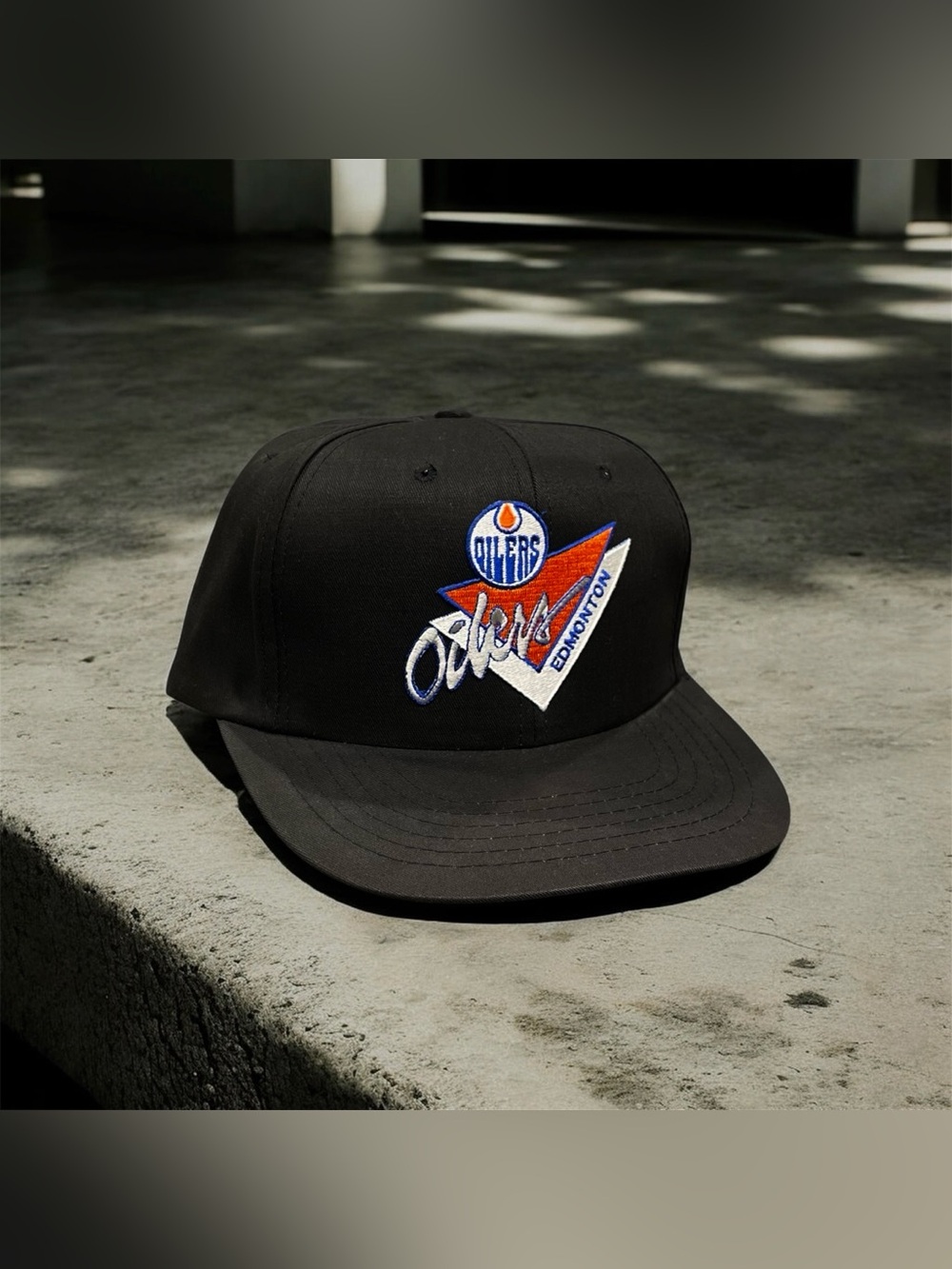 NHL Edmonton Oilers Black Snapback Hat with Blue and Orange Logo Vintage